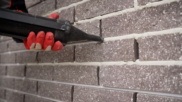 Masonry Tuckpointing in Shawnee