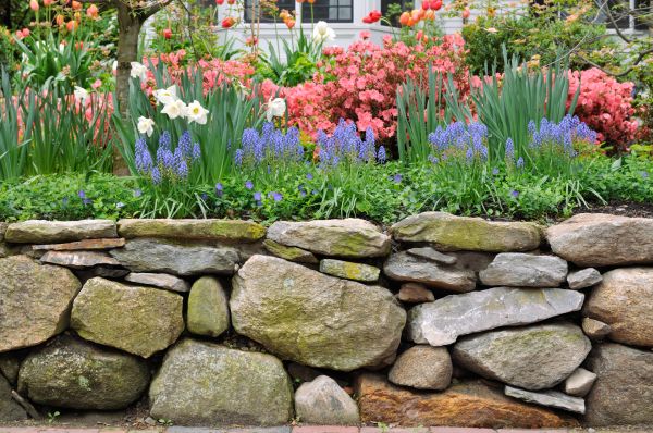 Garden Wall Installation in Shawnee